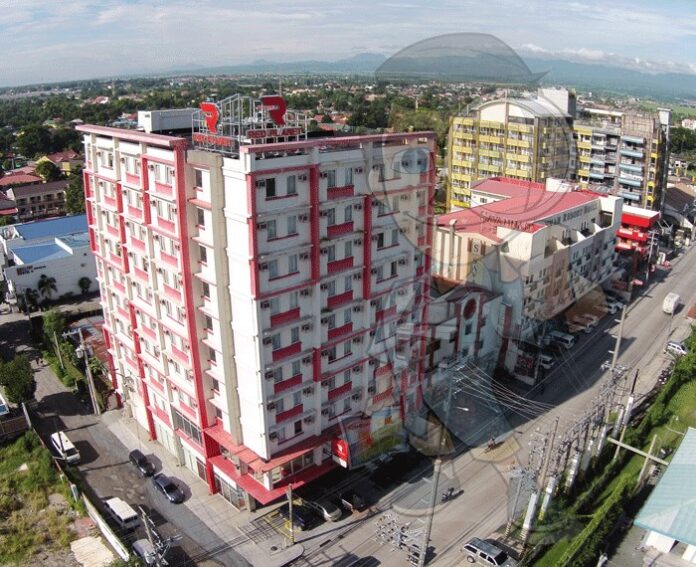 red planet hotel