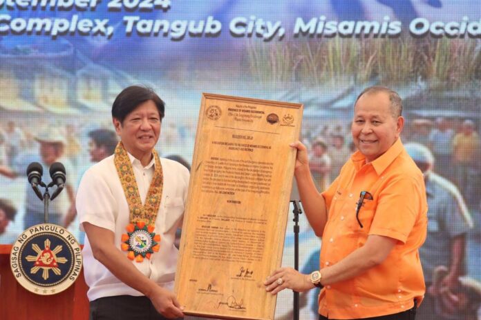 President Ferdinand R. Marcos Jr. and Misamis Occidental Governor Henry S. Oaminal during the ceremony declaring Misamis Occidental ‘insurgency-free’ in September 2024. Governor Henry S. Oaminal/Facebook